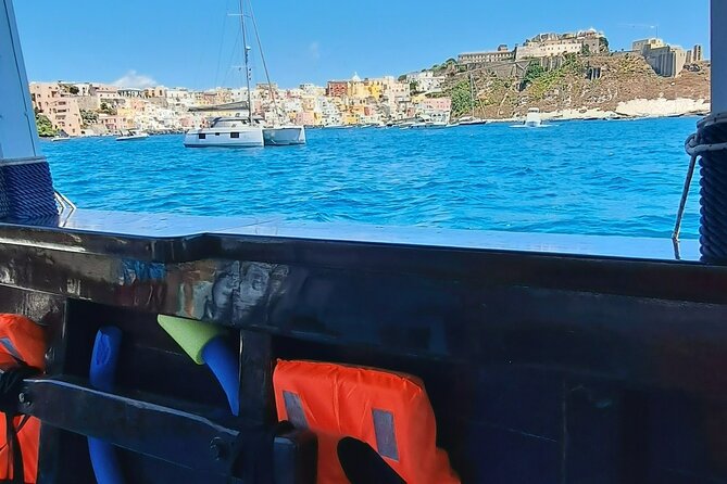 Boat Tour With Lunch on Board to Discover Procida - Boat Tour Experience and Lunch