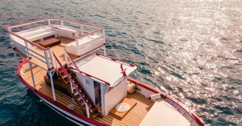 Boat Tour With Typical Lunch in Siracusa - Itinerary
