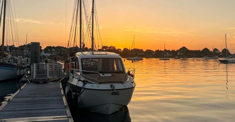 Boat Trip Around the Gulf of Morbihan 2-3 Hours - Experience Highlights