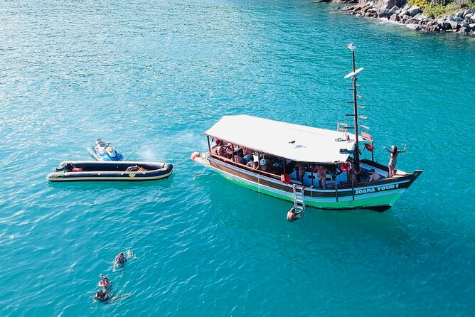 Boat Trip in Arraial Do Cabo - Inclusions and Amenities