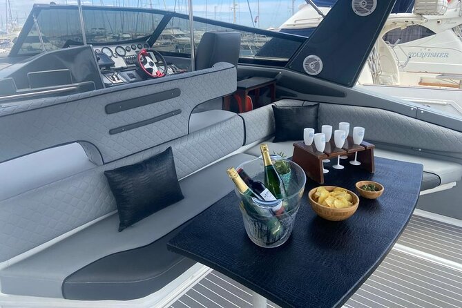 Boat Trip in Fuengirola, Dolphin Watching and Drinks - Drinks and Snacks