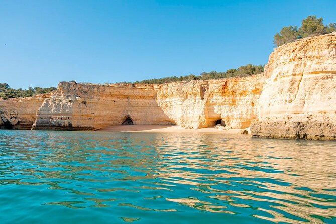 Boat Trip Through the 15 Caves of Benagil - Ratings and Review Highlights