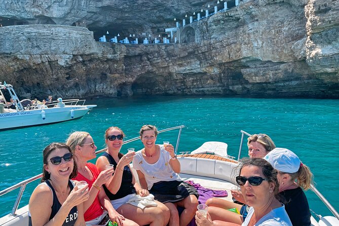 Boat Trip to the Polignano a Mare Caves - Meeting Point and Accessibility