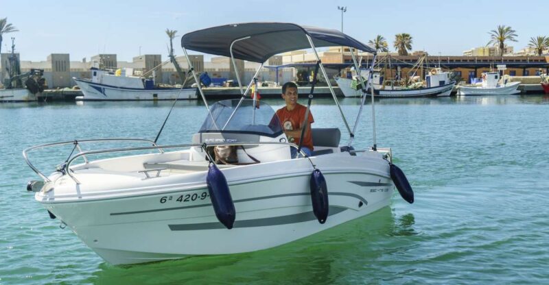 Boat Without Licence, Fuel Included - Booking Options Explained