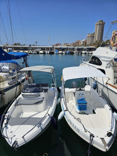 Boat Without Licence, Fuel Included - Captaining Your Own Boat