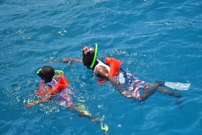 Boatride/Snorkeling and Local Food Hunt in Montego Bay Activity - About Your Stay
