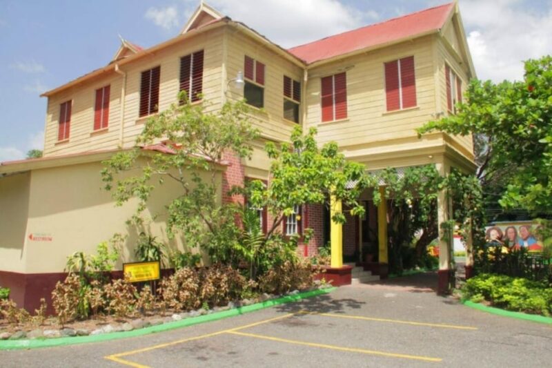 Bob Marley Guided City Tour - Key Points