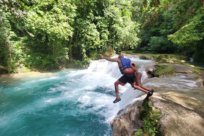 Bob Marley Nine Mile and Blue Hole From Montego Bay - Lunch and Refreshments