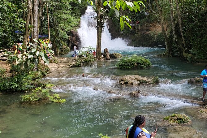 Bob Marley Nine Mile and Blue Hole From Montego Bay - Accessibility and Booking
