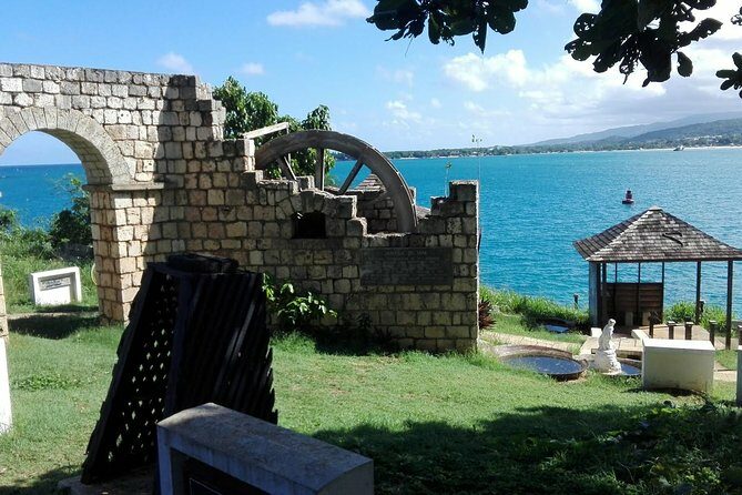 Bob Marley's Nine Mile Day-Trip with Admission & Guided Tour from Falmouth - The Sum Up