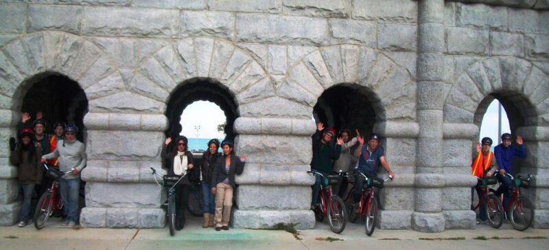 Bobbys Fright Hike: Halloween Edition Chicago Bike Tour - Experience Highlights