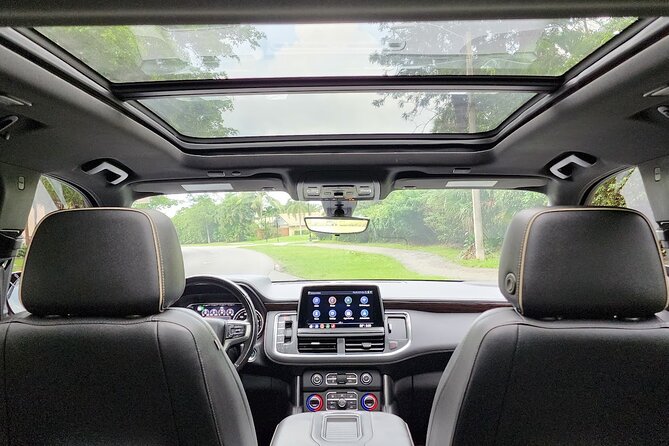 Boca Raton Luxury SUV Transfer To/From Fort Lauderdale Airport - Pricing and Discounts