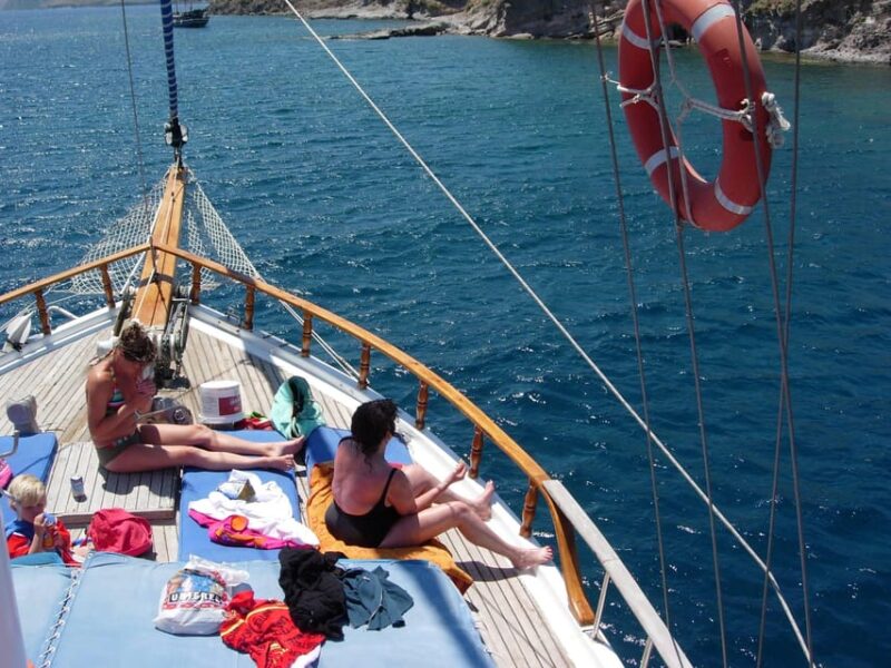 Bodrum Black Island Tour With Lunch & Swimming Stops - Itinerary Highlights