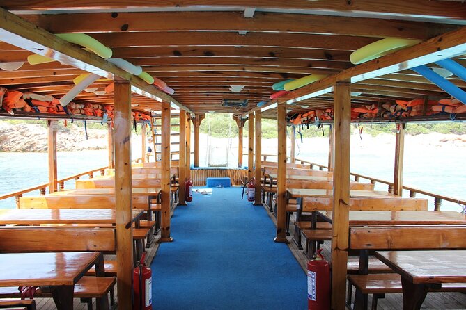 Bodrum Boat Trip With Lunch 11:00 to 17:00 - Inclusions and Amenities