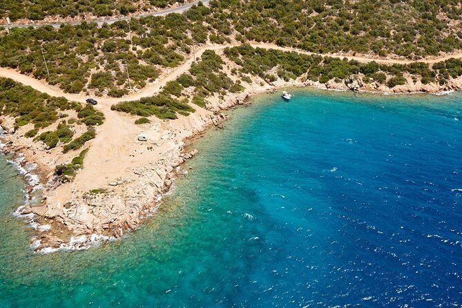 Bodrum Boat Trip With Lunch 11:00 to 17:00 - Onsite Activities and Opportunities