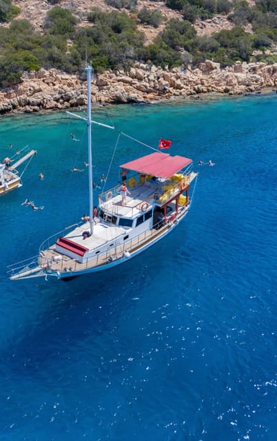Bodrum: Peninsula Private Boat Tour With Lunch - Experience Highlights