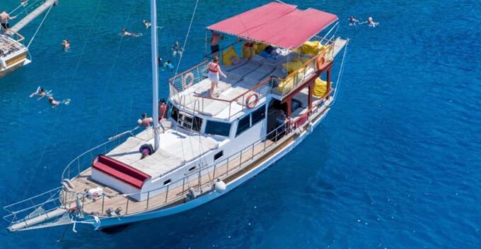 Bodrum: Peninsula Private Boat Tour With Lunch - Customer Ratings and Feedback