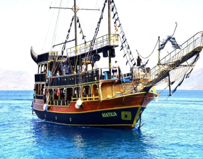 Bodrum: Pirate Boat Trip With BBQ Lunch and Optional Pickup - Customer Reviews