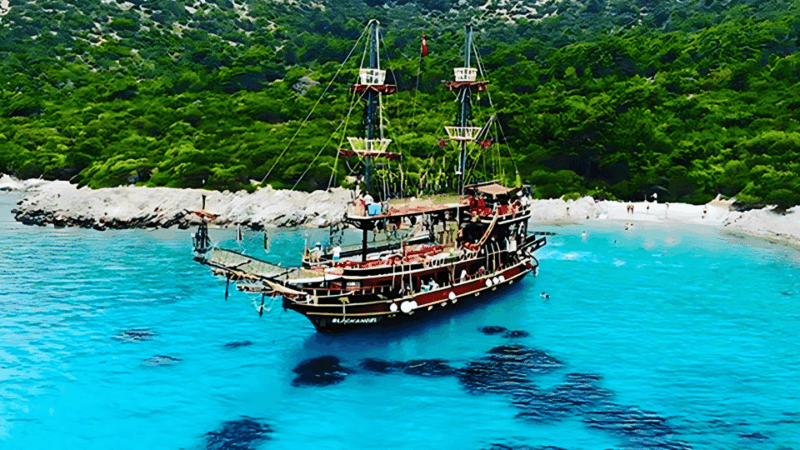 Bodrum: Pirate Boat Trip With Lunch - Swimming and Snorkeling Opportunities