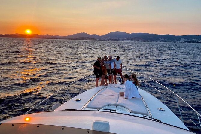 Bodrum Private Motor-Yacht Sunset Tour With Dinner For 3 Hour - Meeting Point