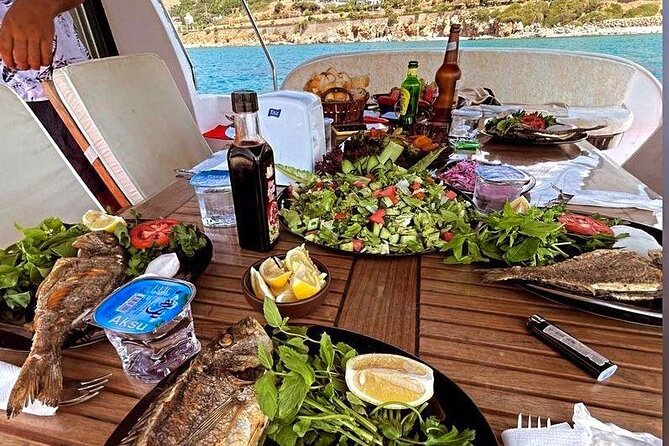 Bodrum Private Motor-Yacht Sunset Tour With Dinner For 3 Hour - Accessibility