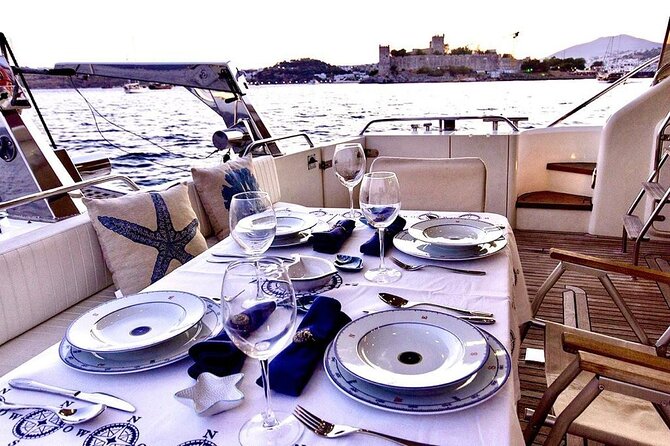Bodrum Private Motor-Yacht Sunset Tour With Dinner For 3 Hour - Frequently Asked Questions