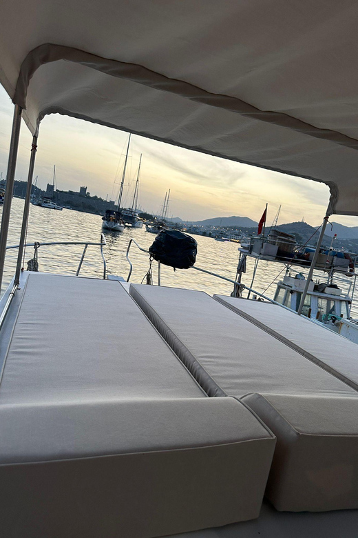 Bodrum Private Sunset Boat Tour With Swimming Stop - Experience Highlights