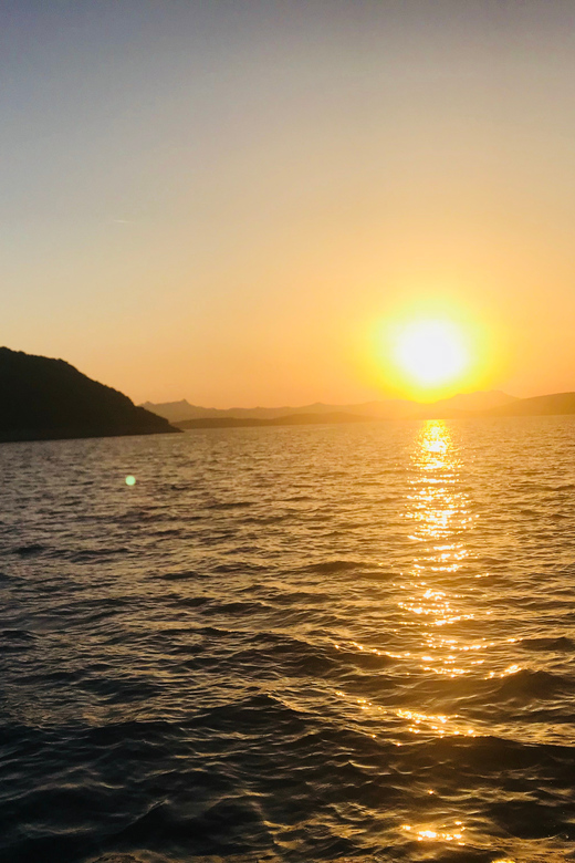 Bodrum: Private Sunset Yacht Tour With Dinner - Itinerary