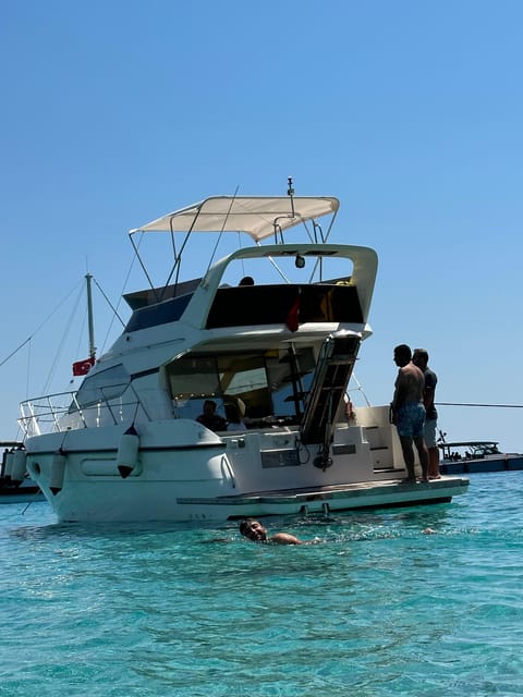Bodrum: Private Sunset Yacht Tour With Dinner - Experience Highlights