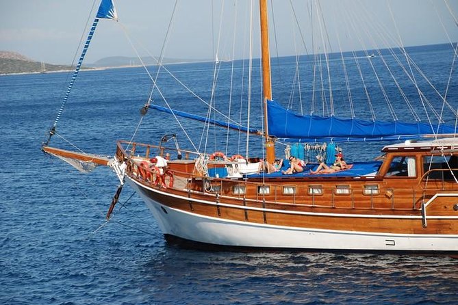 Bodrum Sightseeing & Relaxation Yacht Cabin Charter - Review Breakdown and Cancellation Policy