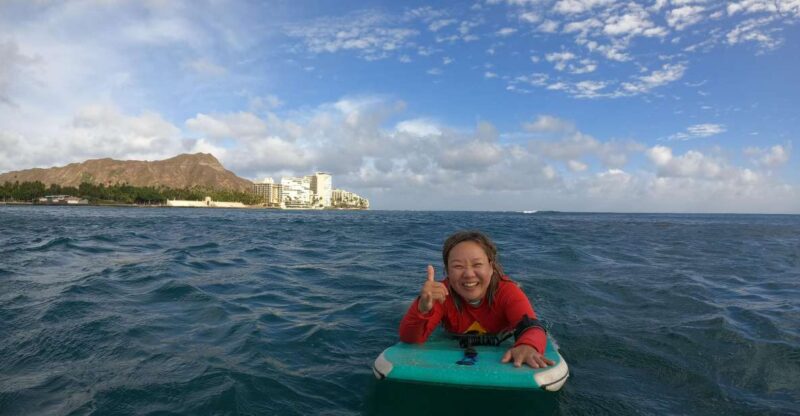 Bodyboard Lesson in Waikiki, 3 or More Students, 13+ - Key Points
