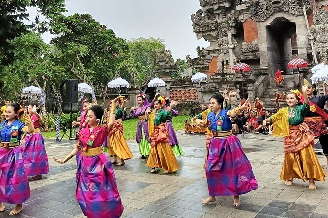 Bogor Botanical Garden, City and Miniature Park in Heritage - Practical Details and What You Can Expect