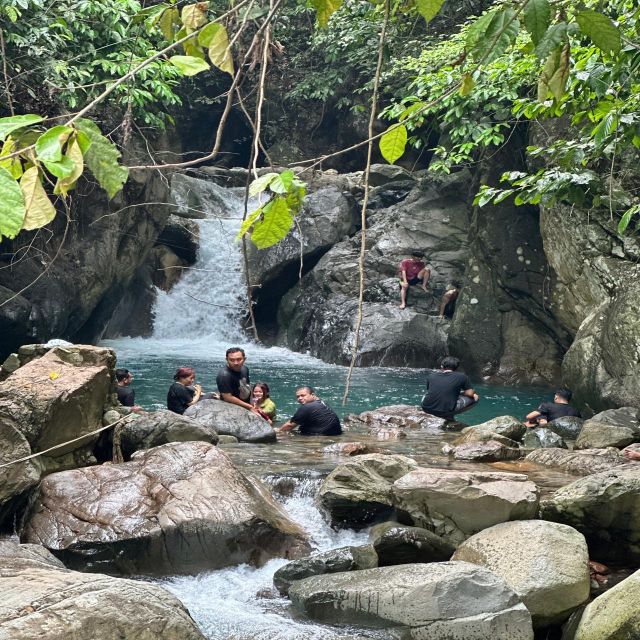 Bogor : Trekking Tour to Green Hills & Fresh Waterfalls - Key Points