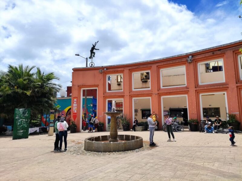 Bogotá: Candelaria Tour With Cacao and Coffee Workshop - Workshop Details
