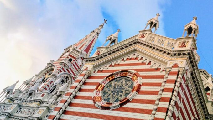 Bogotá: City Centre & Old Town La Candelaria Selfguided Walk - Customer Feedback