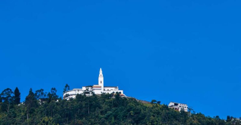 Bogotá: City Tour With Monserrate Hill - Itinerary Highlights