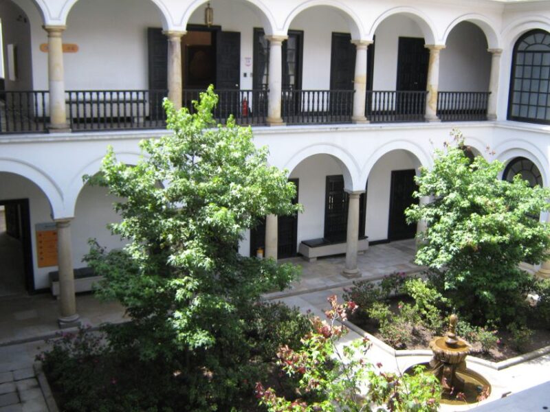 Bogota: Downtown City and Monserrate Hill Private Tour - Treasures of the Gold Museum