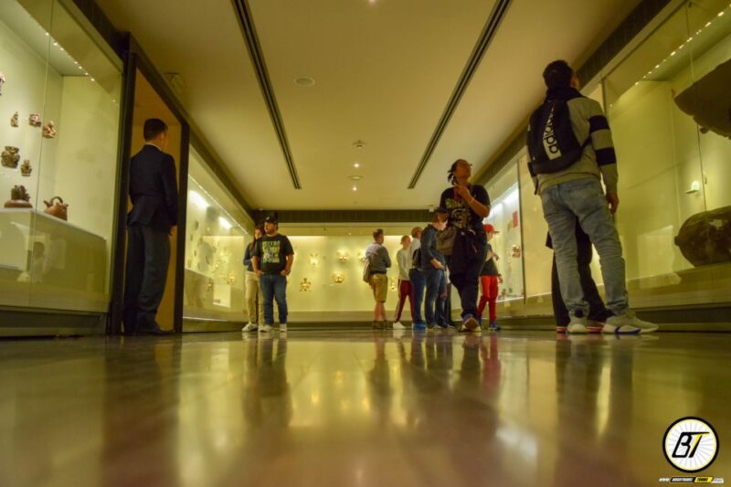Bogota: Downtown City and Monserrate Hill Private Tour - Monserrate Hill Highlights