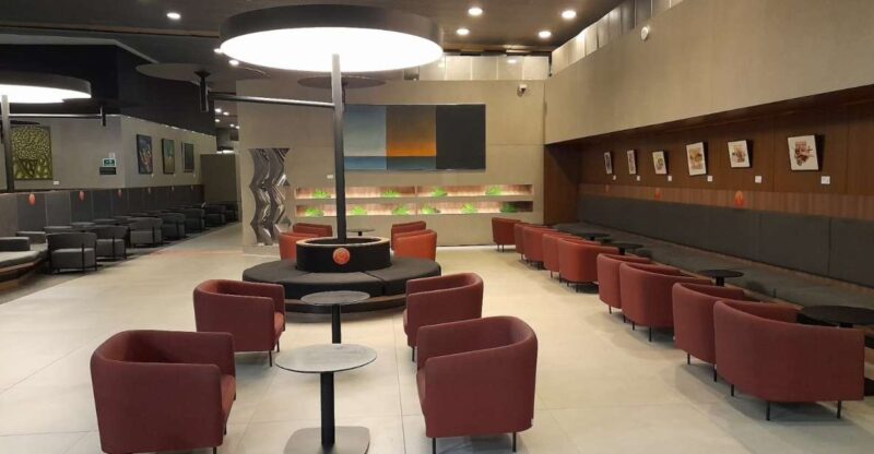 Bogota El Dorado Airport (BOG): Avianca Lounge Entry - Location and Accessibility