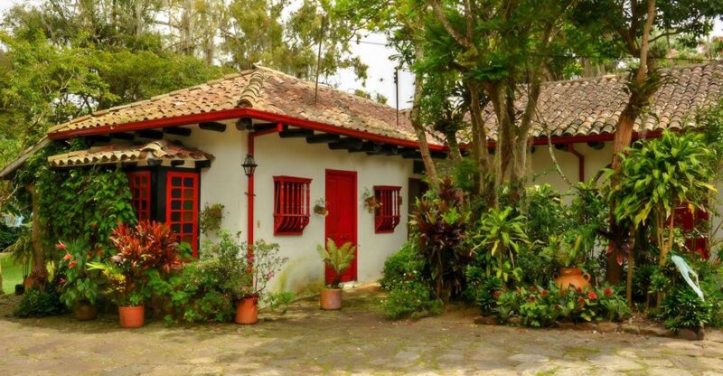 Bogotá: Guided Coffee Tour With Lunch, and Pickup & Drop-Off - Experience Highlights