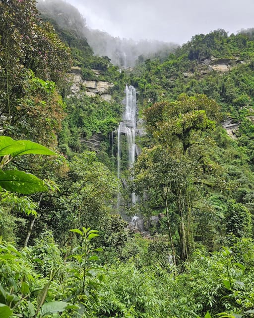 Bogota: Hike to La Chorrera Waterfall, El Chiflón and Guadalupe Hill - Flexible Booking and Cancellation