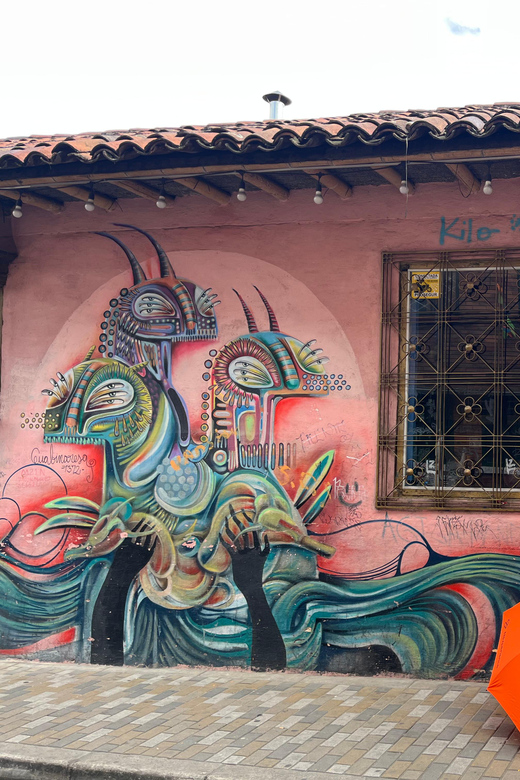 Bogotá: Historic Center and Graffiti Shared Walking Tour - Itinerary and Key Locations