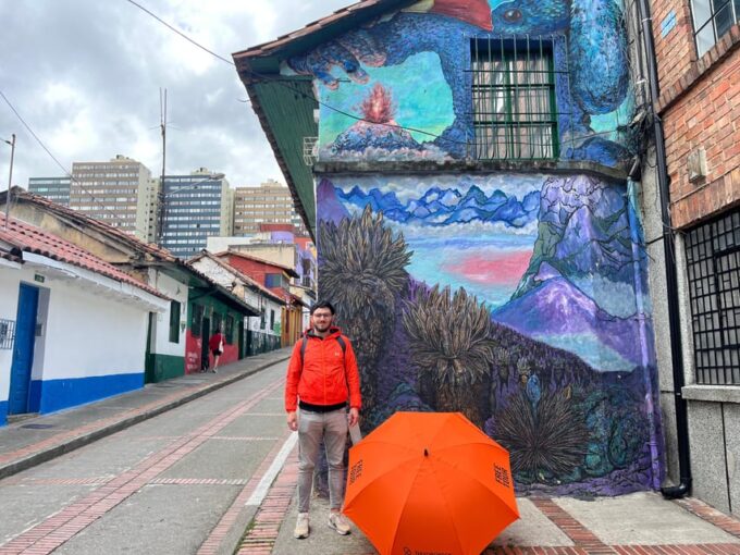 Bogotá: Historic Center and Graffiti Shared Walking Tour - Contemporary Issues Through Graffiti and Urban Art