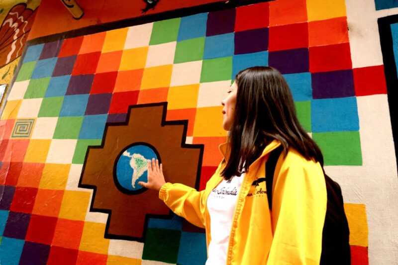 Bogotá: La Candelaria Graffiti & Urban Art Shared Tour - Itinerary and Highlights