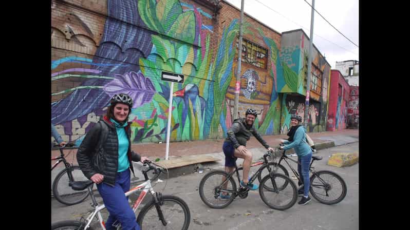 Bogota Panoramic Bike Tour - Language and Availability