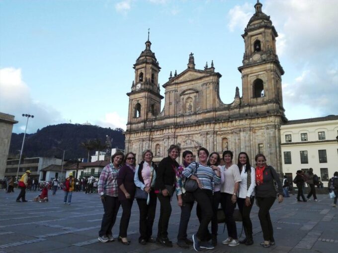Bogotá: Panoramic City Tour - Duration and Language Options
