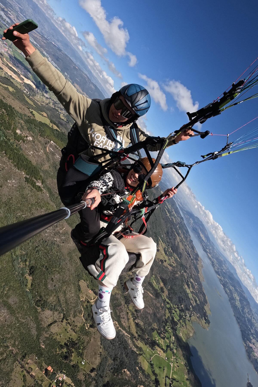 Bogota: Paragliding Activity in Guatavita With Transfers - Safety Considerations