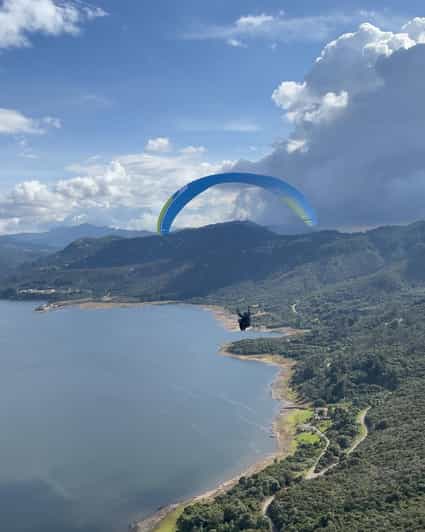 Bogota: Paragliding Activity in Guatavita With Transfers - Safety Considerations