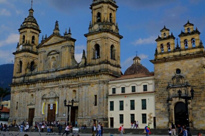 Bogotá Private Car From/To Transfer El Dorado Airport Bogotá - Payment Options