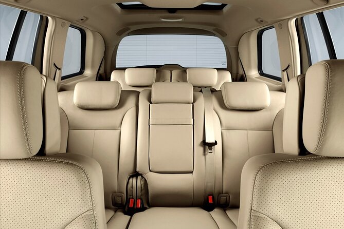 Bogotá Private Luxury Transfer - Airport Pick Up or Drop Off - SUV Mercedes Benz - Included Amenities